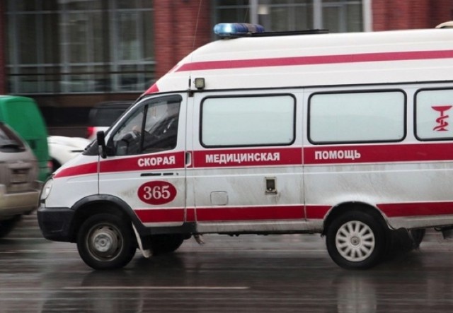 В Омске 9-летняя девочка сломала позвоночник, столкнувшись с веревкой