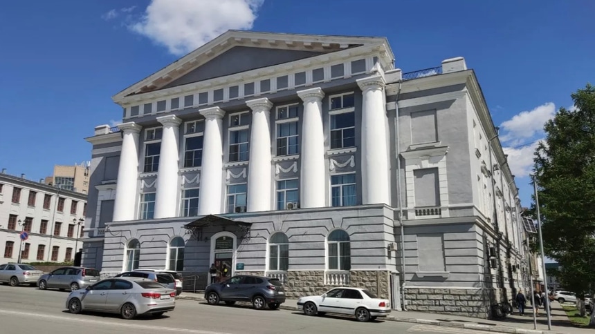 Финансовый университет на Партизанской, 6