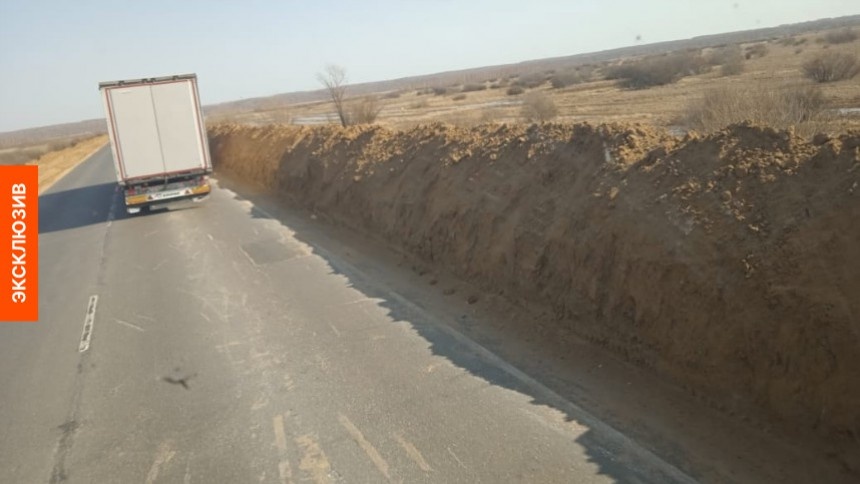 Трассу Тюмень – Омск продолжают спасать от затопления