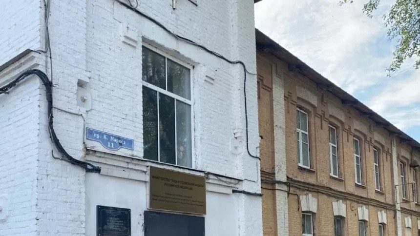 В Омске в аренду сдают столетнее здание бывшей казармы